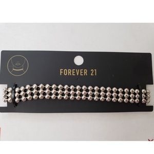 Forever 21 necklace/choker (Brand new)